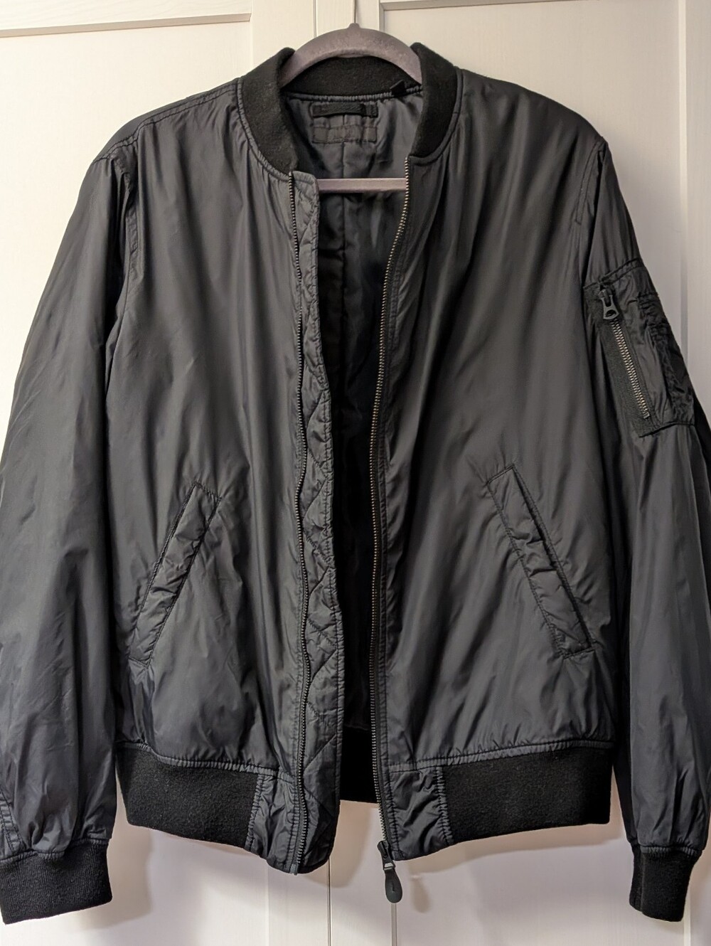 Uniqlo, Men's Black Bomber Jacket, Size Medium